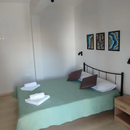 Hermes Comfort Apartamento Kávos